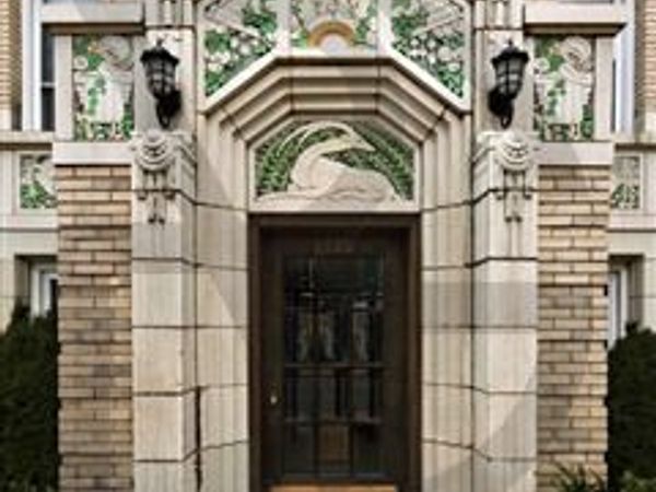 2600 N Kimball Avenue , Unit 201, Chicago, IL 60647