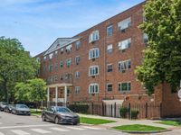 5918 N Kenmore Avenue, Chicago, IL 60660 primary photo