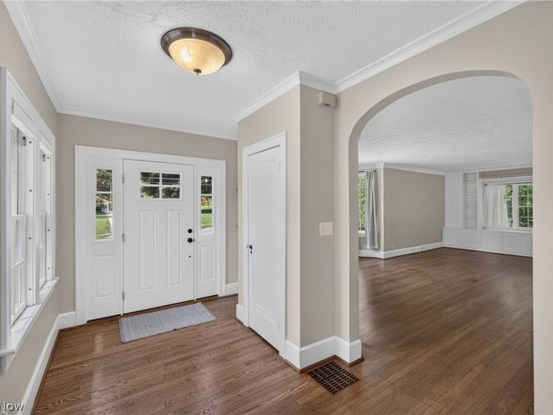 813 N Grant Street, Wooster, OH 44691 Photo 3