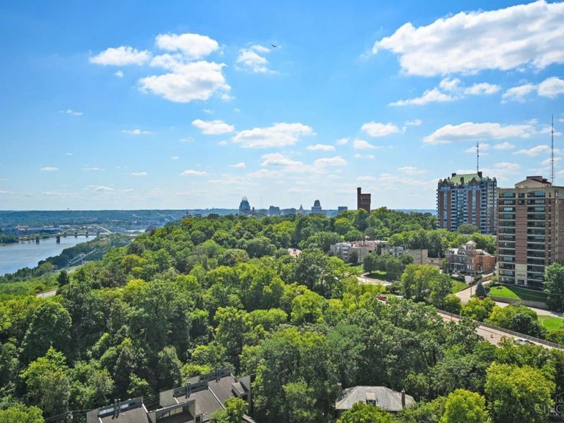 2200 Victory Parkway, Unit 1907, Cincinnati, OH 45206 Photo 28