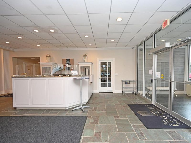 2200 Victory Parkway, Unit 1907, Cincinnati, OH 45206 Photo 4