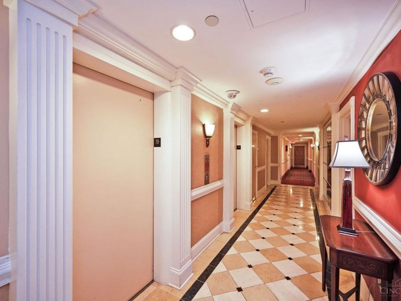 2200 Victory Parkway, Unit 1907, Cincinnati, OH 45206 Photo 7