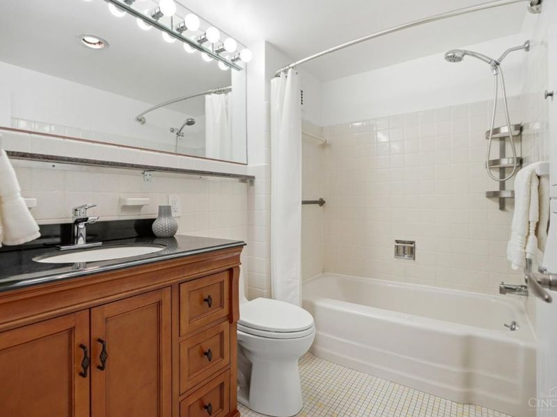 2324 Madison Road, Unit 1608, Cincinnati, OH 45208 Photo 33