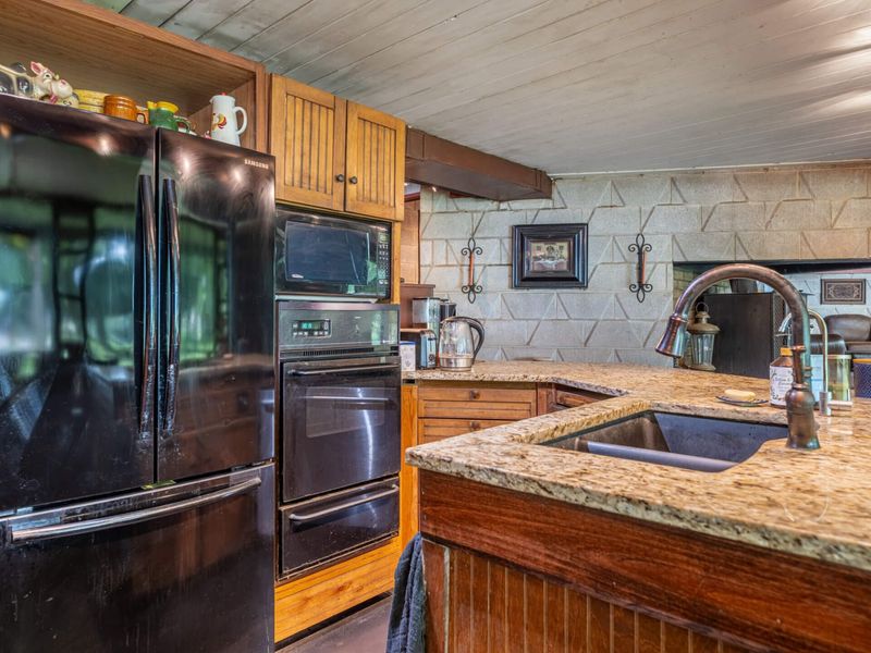 445 W South College Street, Yellow Springs, OH 45387 Photo 10
