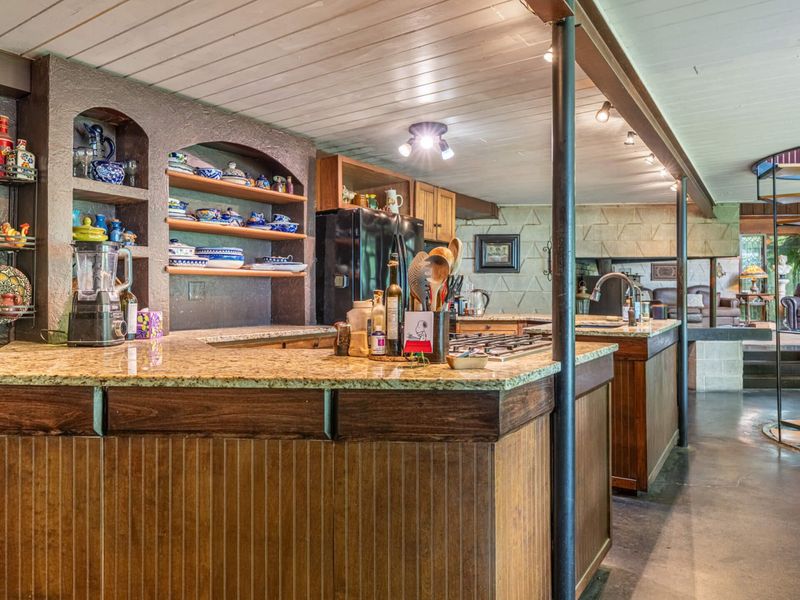 445 W South College Street, Yellow Springs, OH 45387 Photo 9