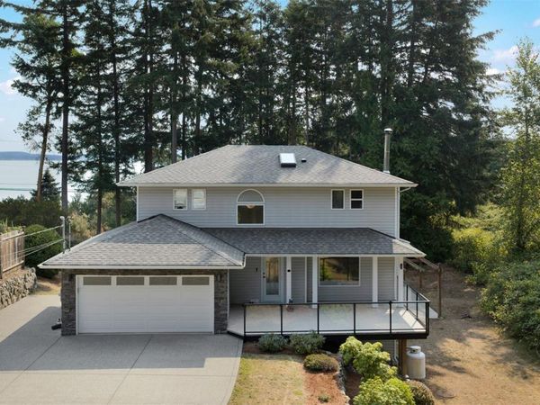 2437 Benko Rd, Mill Bay, BC V0R 2P4