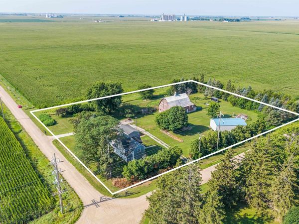 2107 Erickson Avenue, Webster City, IA 50595