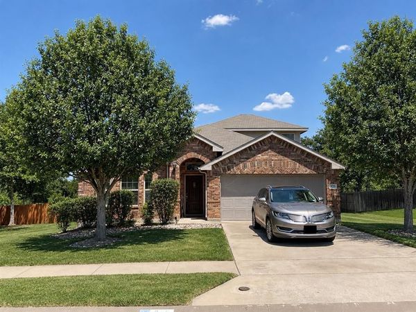 225 Woodhaven Trail, Waco, TX 76657