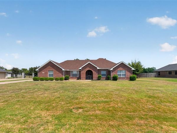 10257 E Rancho Diego Lane, Fort Worth, TX 76036