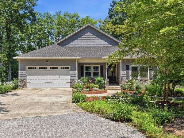 33 Eagle Nest Road, Graysville, TN 37338