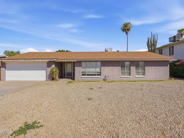 4612 W SAGUARO Drive, Glendale, AZ 85304