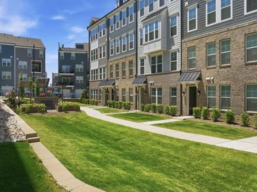 421 Grove Overlook Lane, Unit 200, Wake Forest, NC 27587