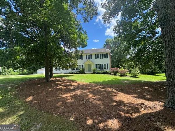 16 Wood Forest Drive SW, Cartersville, GA 30120