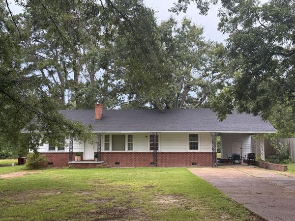 105 Miller Cr., Booneville, MS 38829
