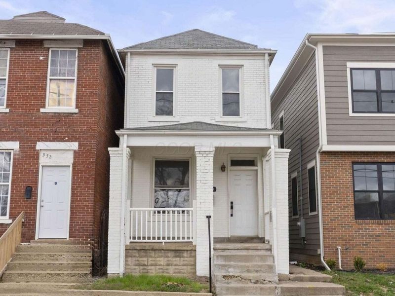 550 W TOWN Street, Unit 550, Columbus, OH 43215 Photo 2