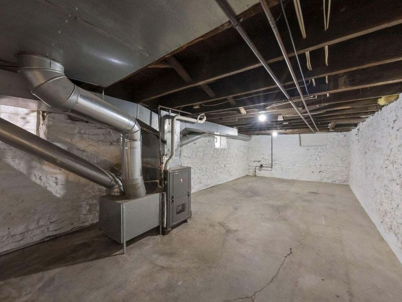 550 W TOWN Street, Unit 550, Columbus, OH 43215 Photo 21