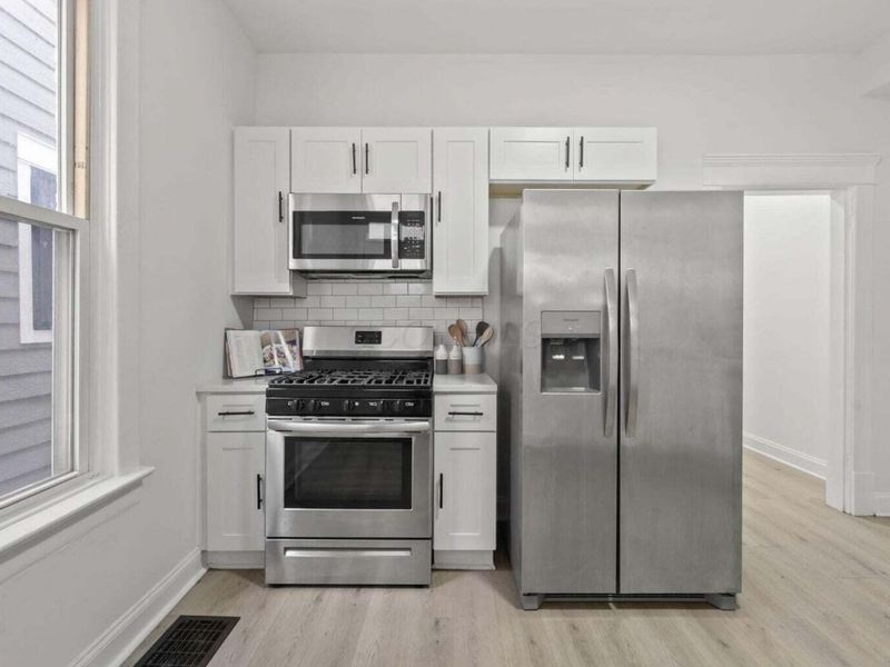 550 W TOWN Street, Unit 550, Columbus, OH 43215 Photo 9