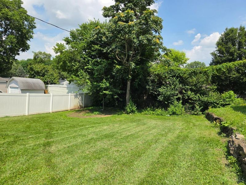 1944 Parkamo Avenue, Fairfield Twp, OH 45015 Photo 8