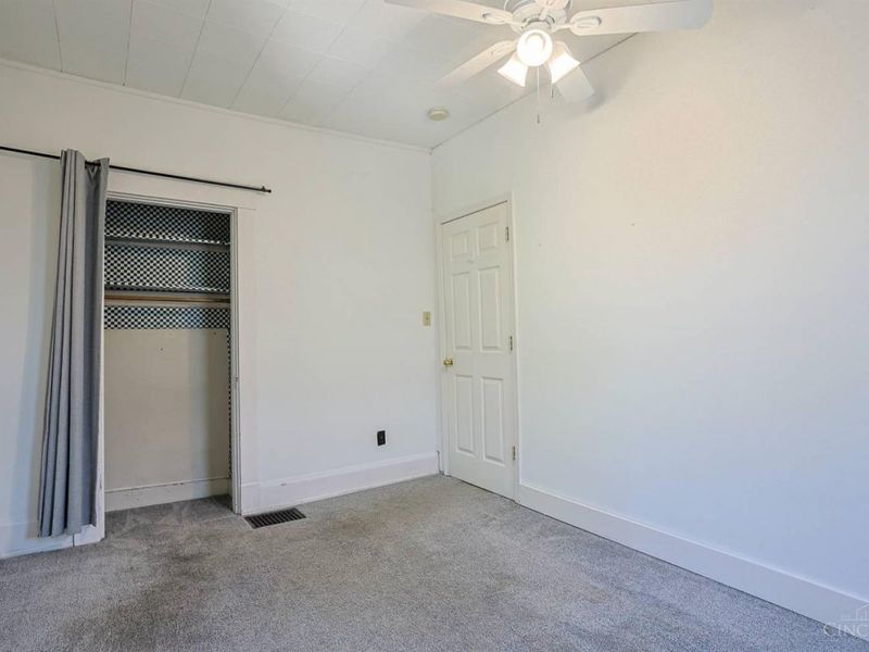 2555 Fairview Avenue, Cincinnati, OH 45219 Photo 18