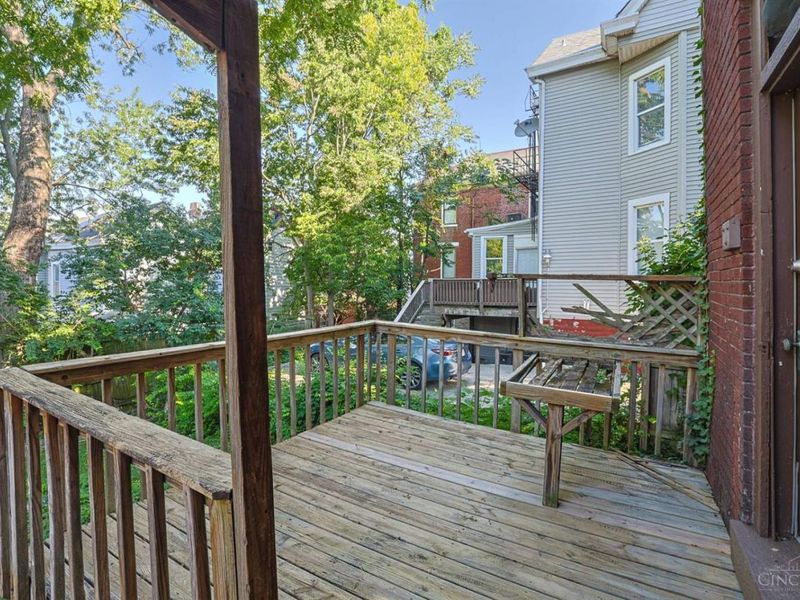 2555 Fairview Avenue, Cincinnati, OH 45219 Photo 30