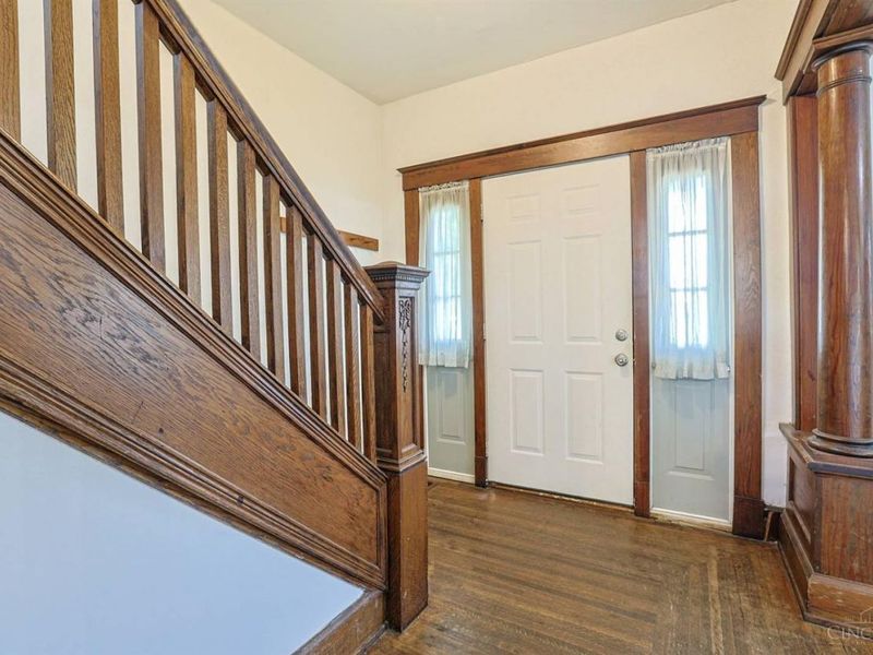 2555 Fairview Avenue, Cincinnati, OH 45219 Photo 5
