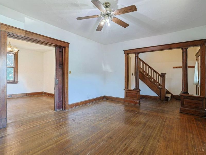 2555 Fairview Avenue, Cincinnati, OH 45219 Photo 9