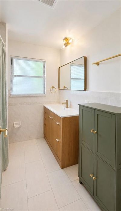 1634 Newport Ct, Fort Myers, FL 33907 Photo