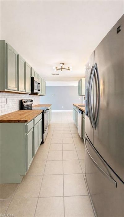 1634 Newport Ct, Fort Myers, FL 33907 Photo