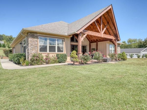 85 Minstead Ridge, Young Harris, GA 30582