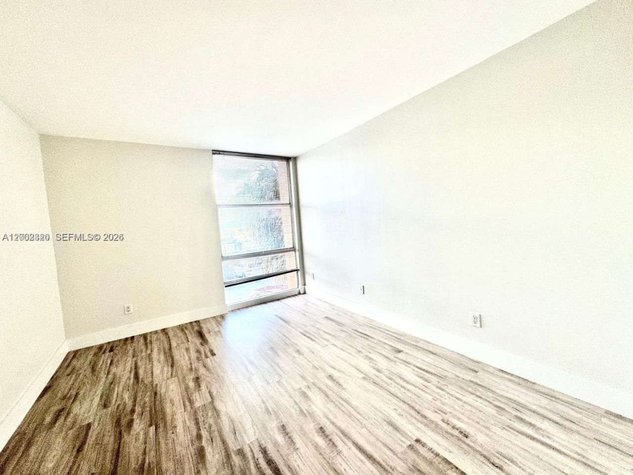 200 172nd St , Unit 206, Sunny Isles Beach, FL 33160 Photo
