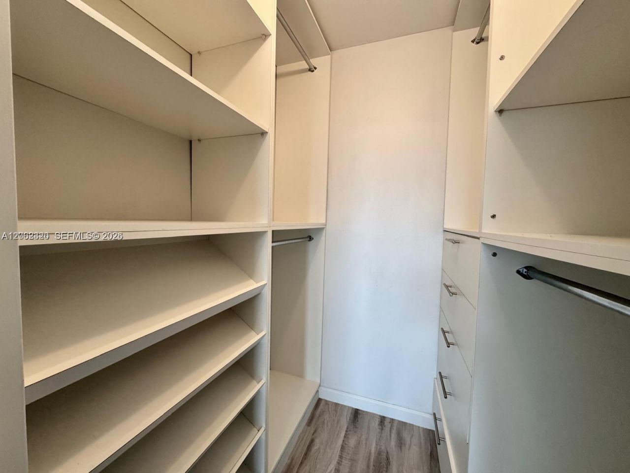 200 172nd St , Unit 206, Sunny Isles Beach, FL 33160 Photo