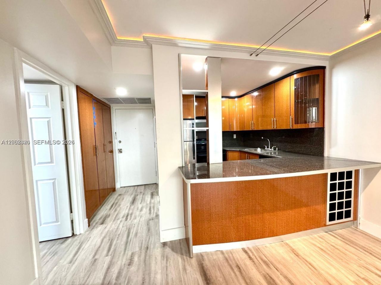 200 172nd St , Unit 206, Sunny Isles Beach, FL 33160 Photo