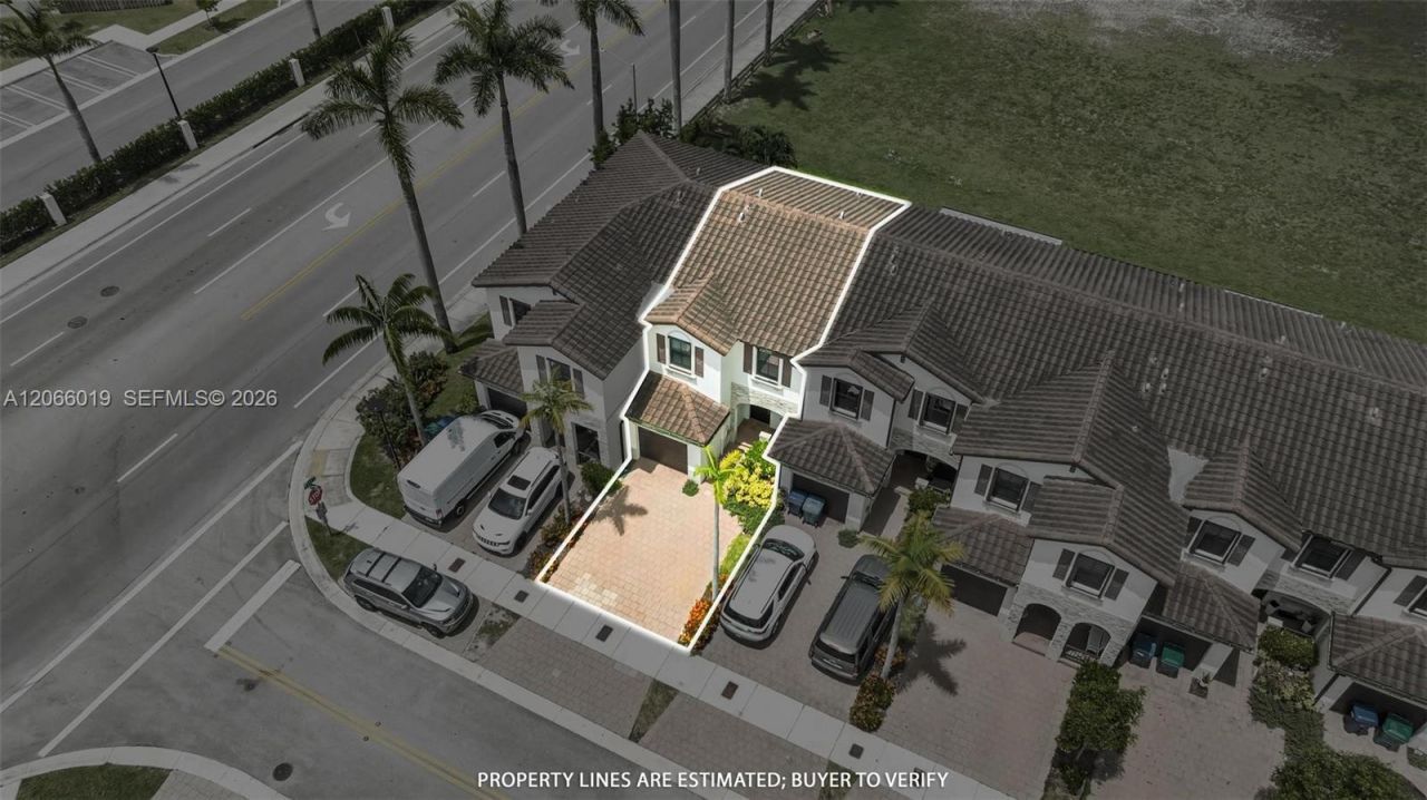23142 SW 127th Pl, Miami, FL 33170 Photo