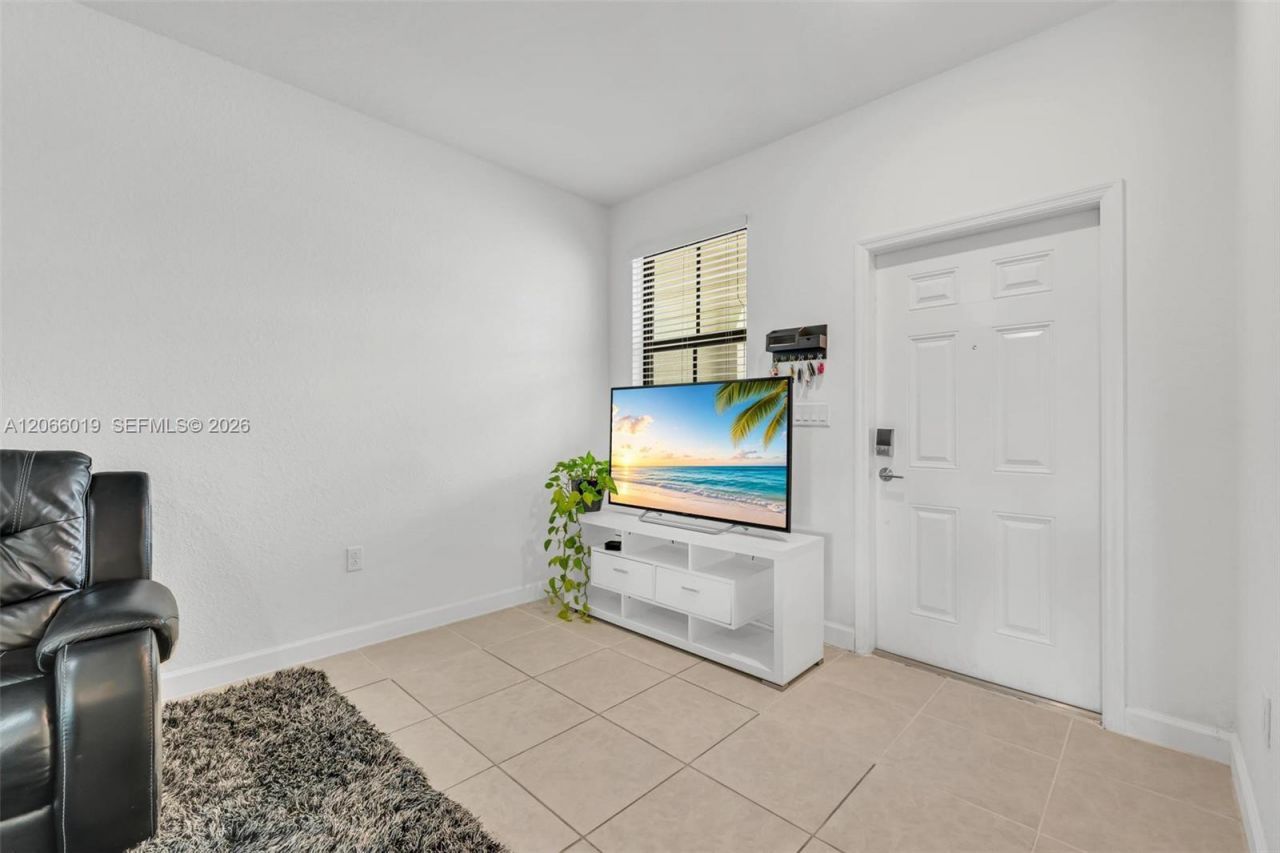 23142 SW 127th Pl, Miami, FL 33170 Photo
