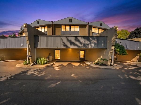 4545 W PINE STREET, Unit F, Appleton, WI 54914