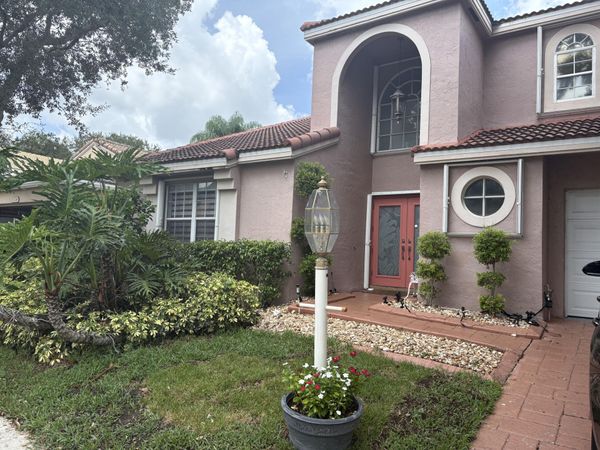 1025 Siena Oaks Circle W, Palm Beach Gardens, FL 33410