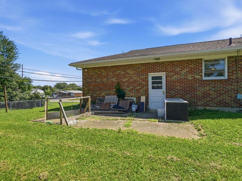 1450 Moorefield Road, Springfield, OH 45503 Photo 47