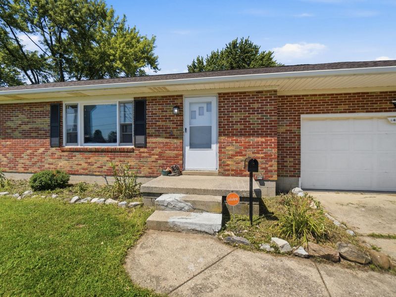 1450 Moorefield Road, Springfield, OH 45503 Photo 8