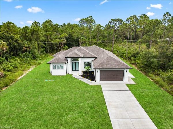 1110 Rush AVE , LEHIGH ACRES, FL 33972