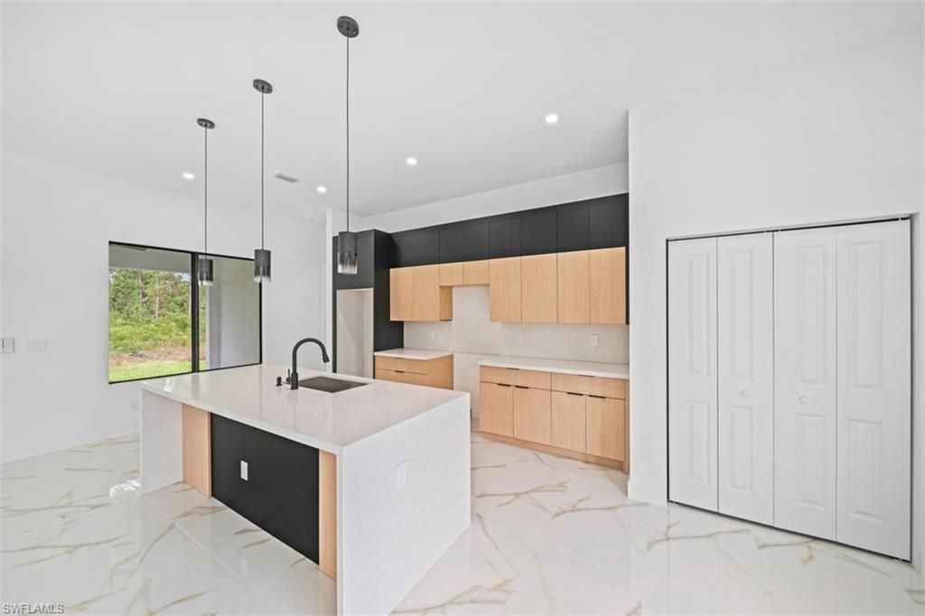 1110 Rush Ave , Lehigh Acres, FL 33972 Photo