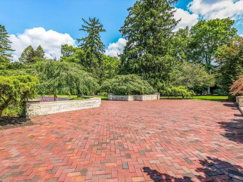 2777 Mccoy Road, Upper Arlington, OH 43220 Photo 86