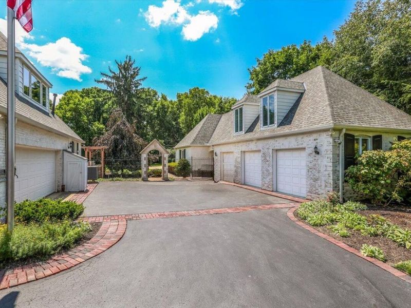 2777 Mccoy Road, Upper Arlington, OH 43220 Photo 87