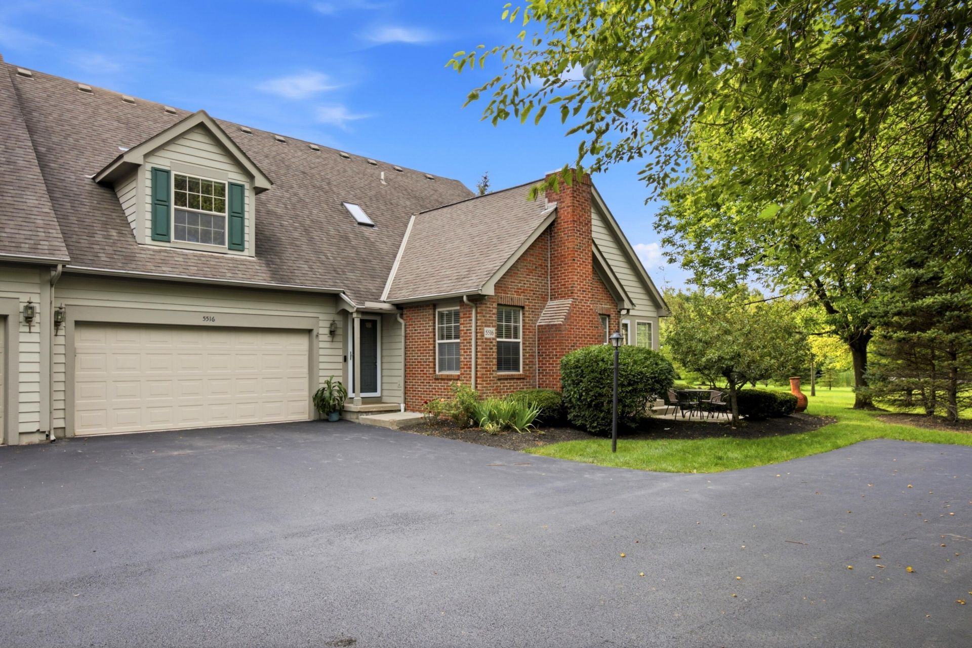 5516 Villas Drive, Unit 10C, Dublin, OH 43017 Main Photo