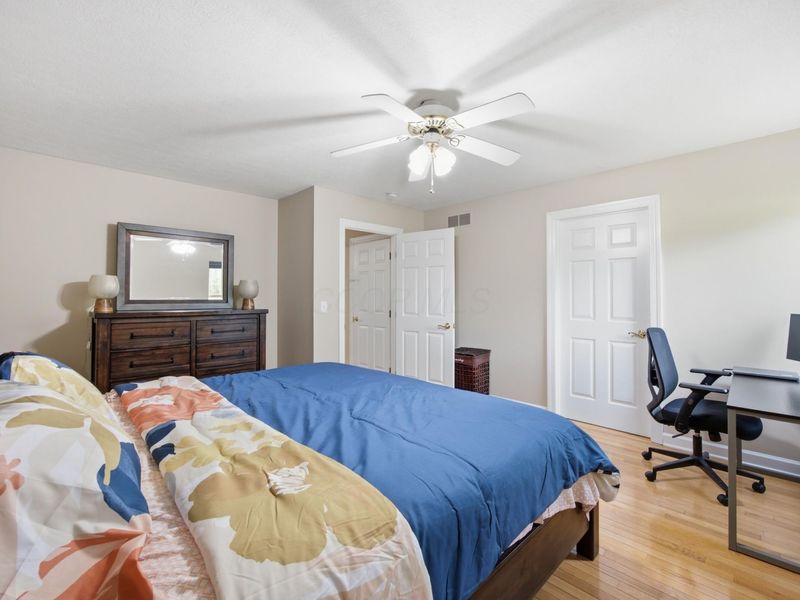 5516 Villas Drive, Unit 10C, Dublin, OH 43017 Photo 16