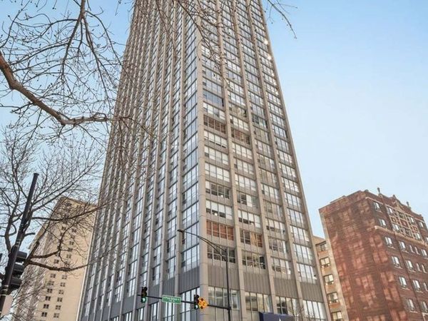 655 W Irving Park Road , Unit 4717, Chicago, IL 60613