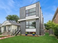 2731 N 75th Avenue, Elmwood Park, IL 60707 primary photo