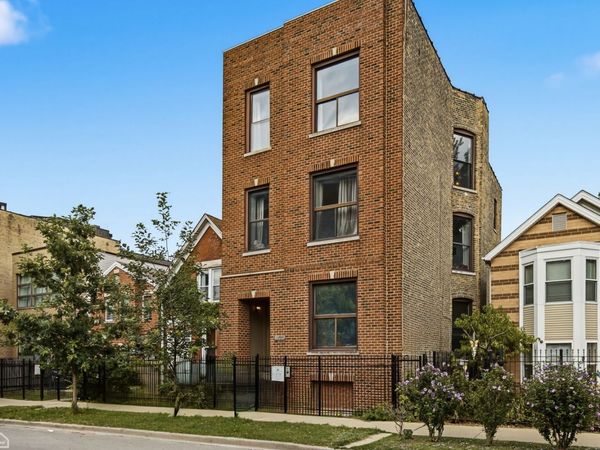1403 N Rockwell Street , Unit 3, Chicago, IL 60622