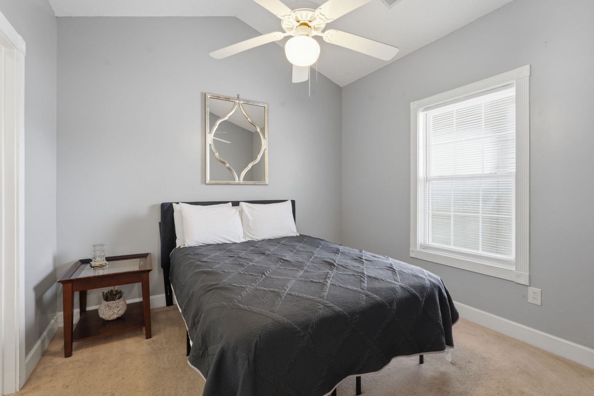 4864 Carnation Circle Photo 6