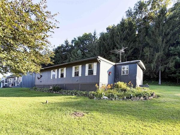 S5943 Shady Lane, De Soto, WI 54624