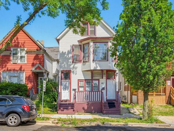 516 N 28th STREET, Unit 518, Milwaukee, WI 53208